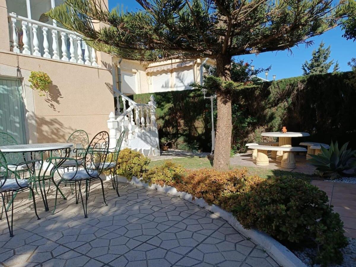 Quaint Ground Floor Apartment With Pool Lb1 Torrevieja Buitenkant foto